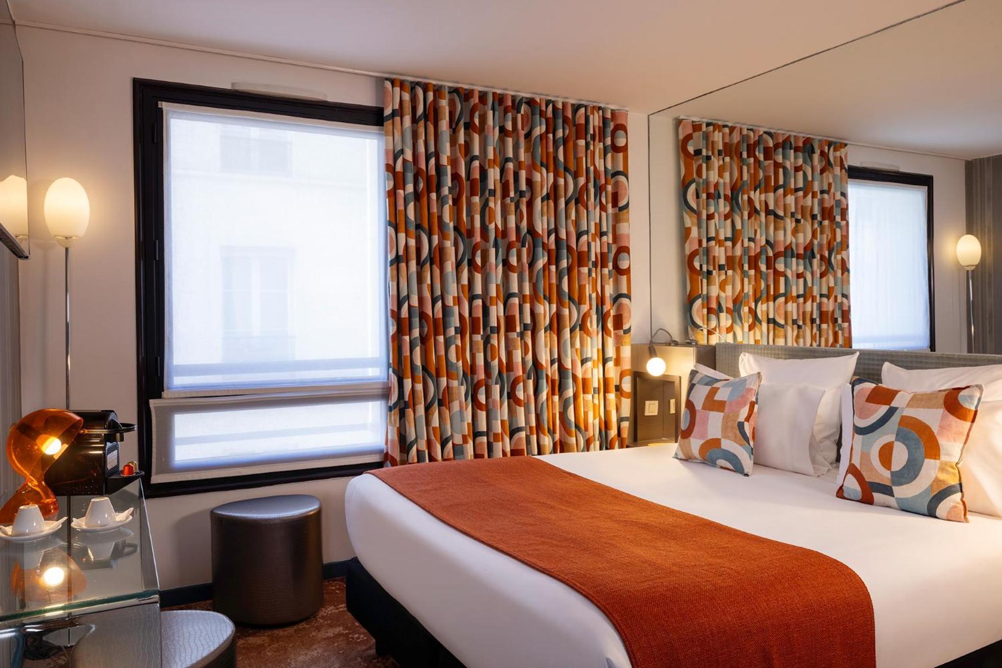 Le 7 Eiffel Hotel 4*